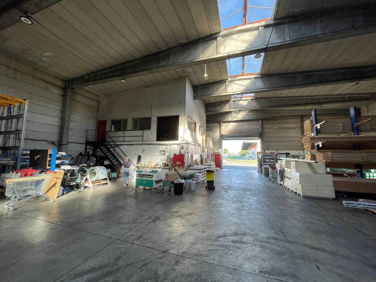 Local d'activité Lille 1300m² Location local d'activité Lille Nord OLACT2533618 2
